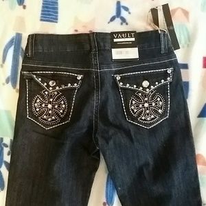 New vault stretch jeans